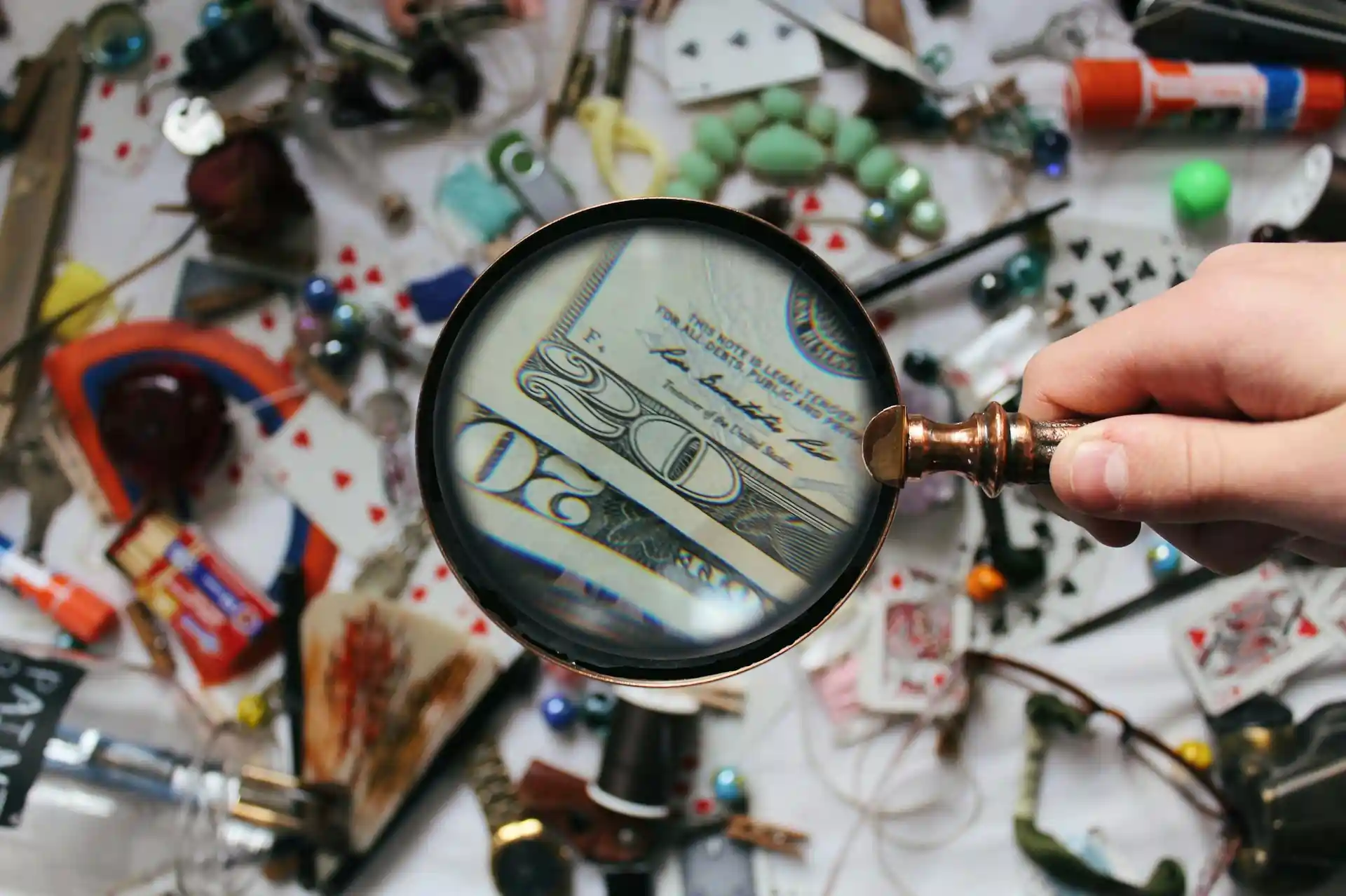 Magnifying Glass Visualization
