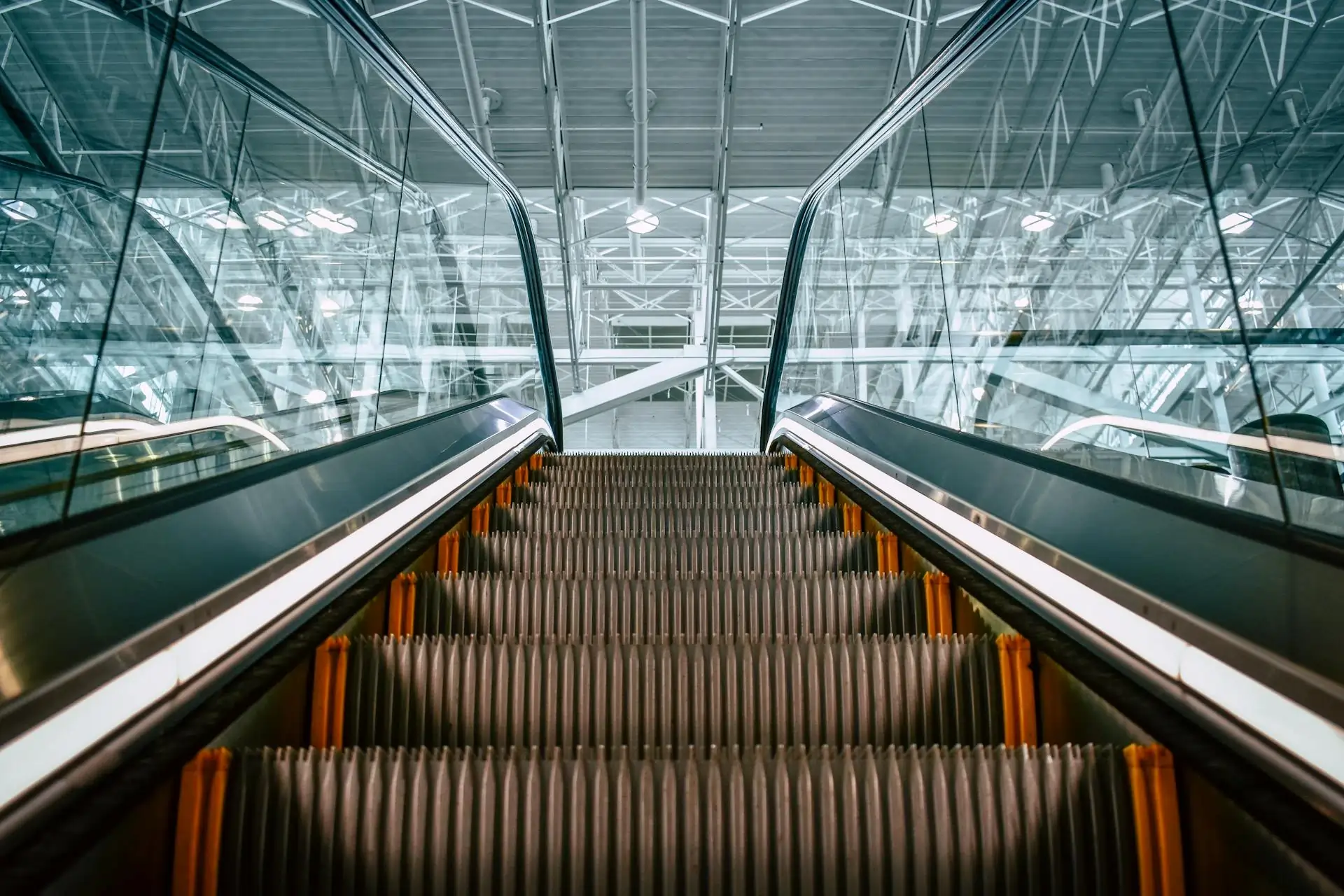 From Rollercoaster to Escalator: Finding Your Investing A-ha Moment